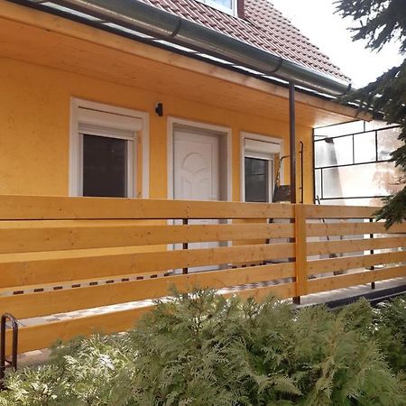 Tiszafüred Pakasz Nyaralohazヴィラ エクステリア 写真